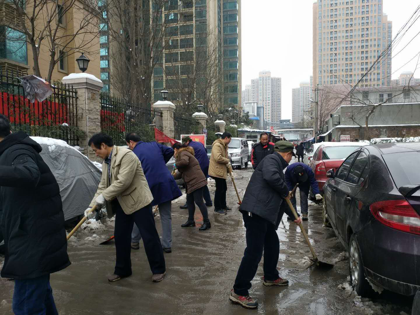“以雪为令，御雪奋战” 西安工业投资集团再行动